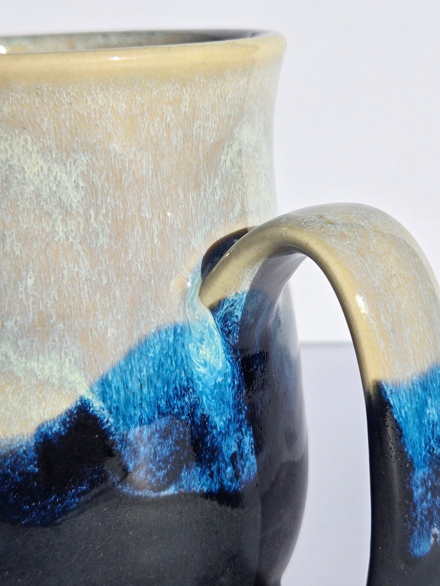 Mug in Moonstone