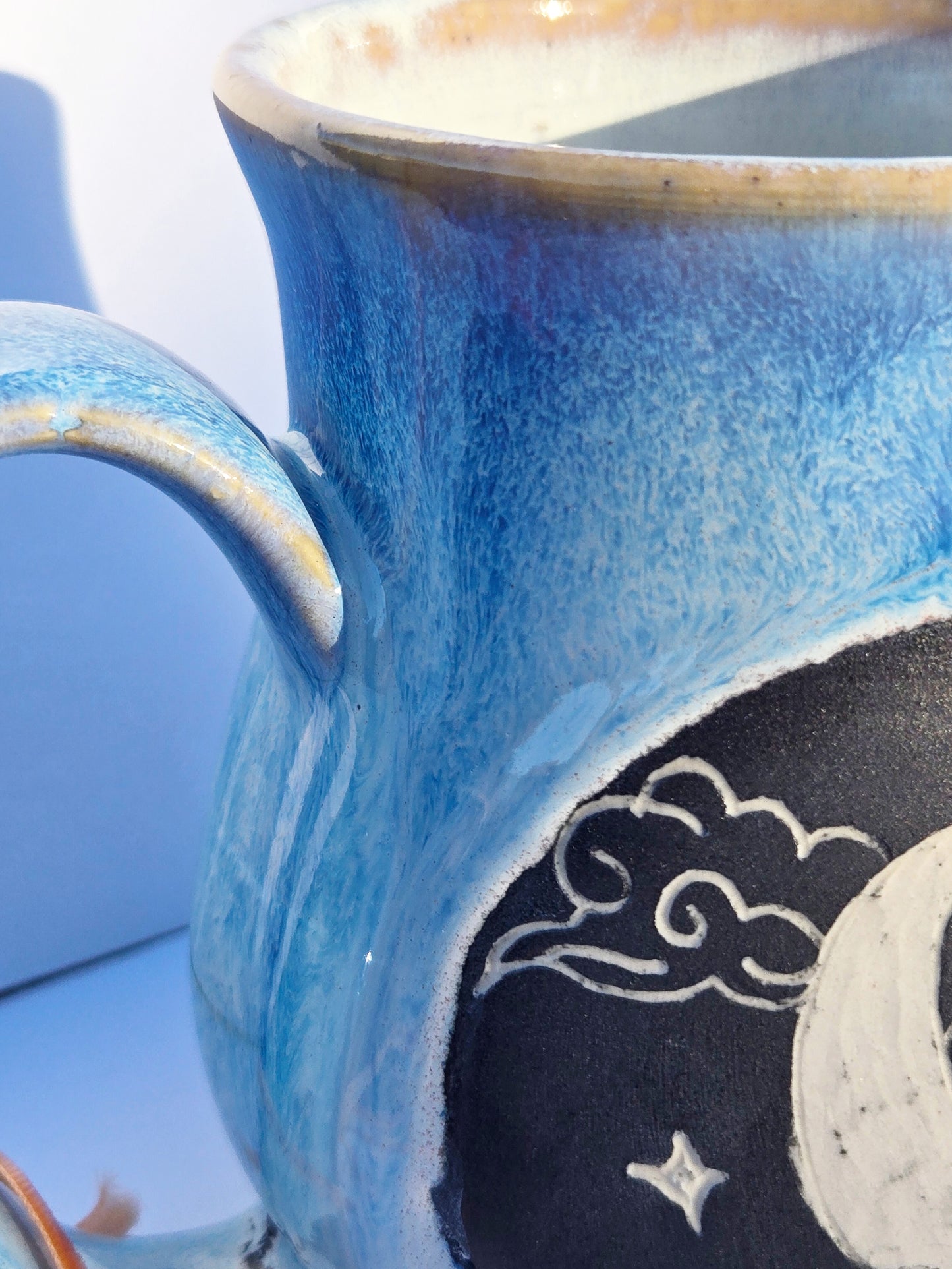 Crescent Mug in Autumn Mist