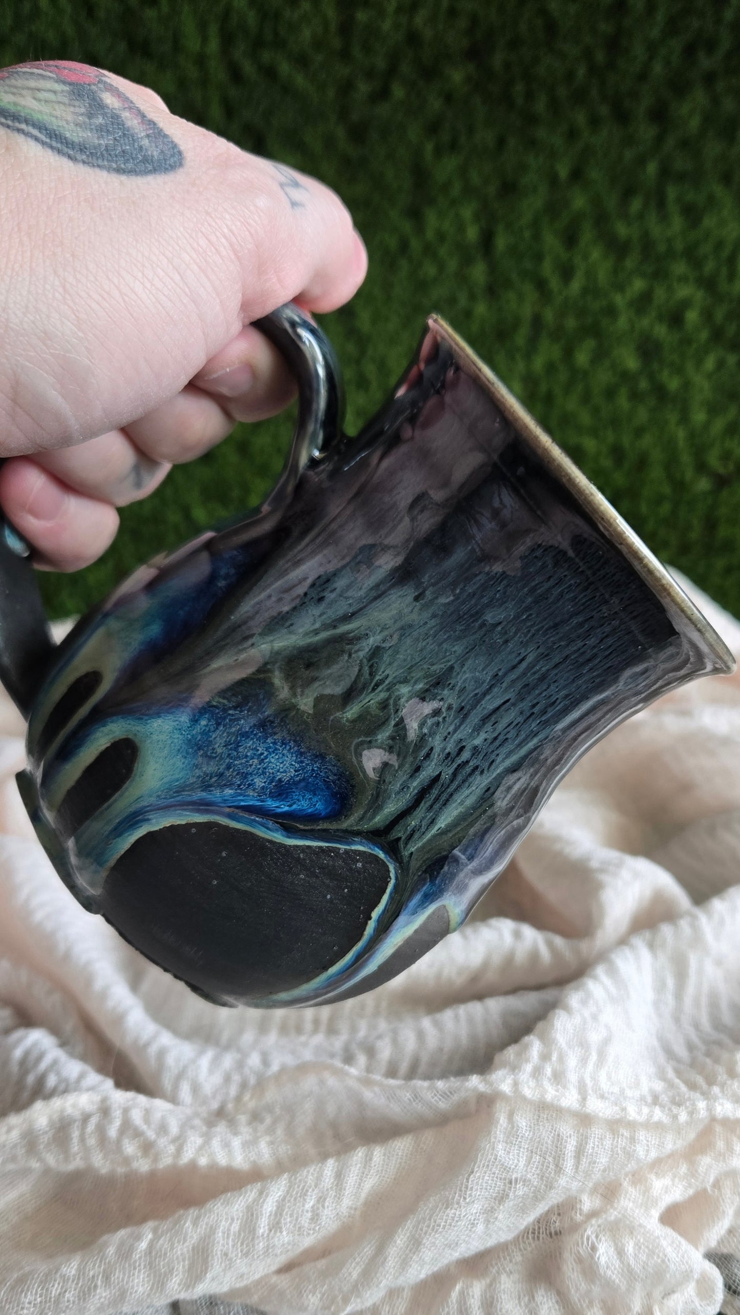*Seconds* Medium Mug - Nocturne