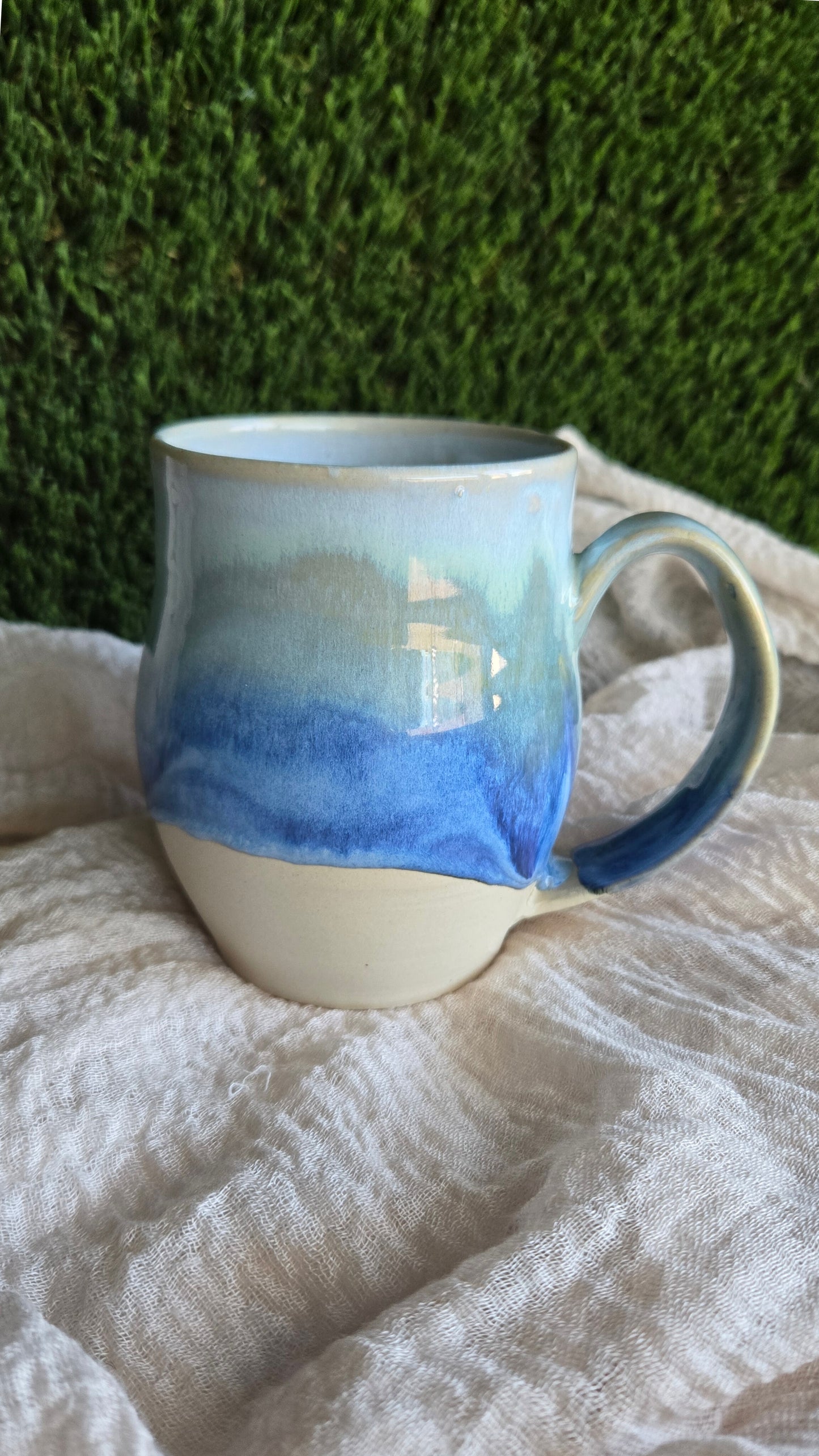 Medium Mug - Morning Frost