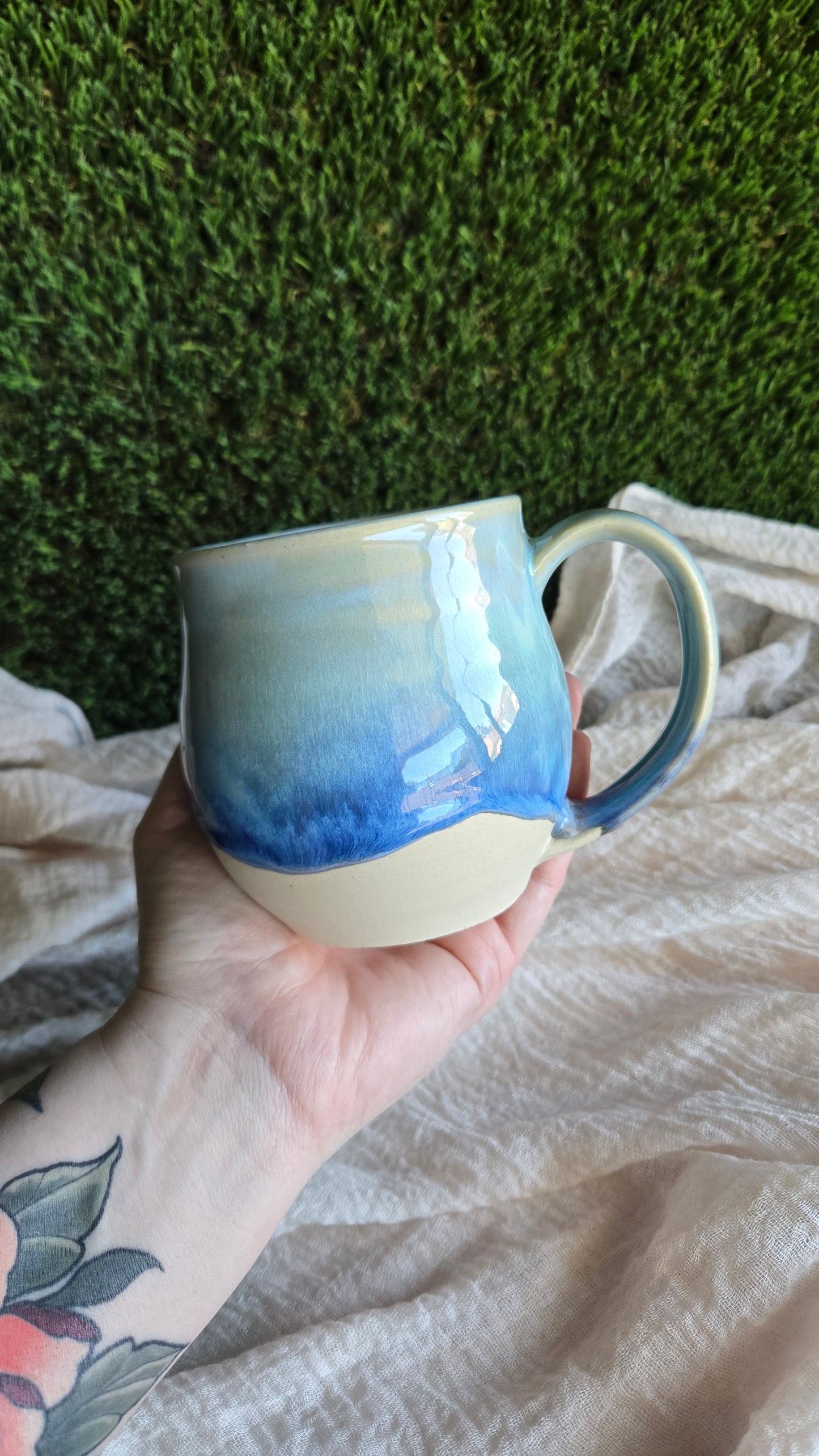 Medium Mug - Morning Frost