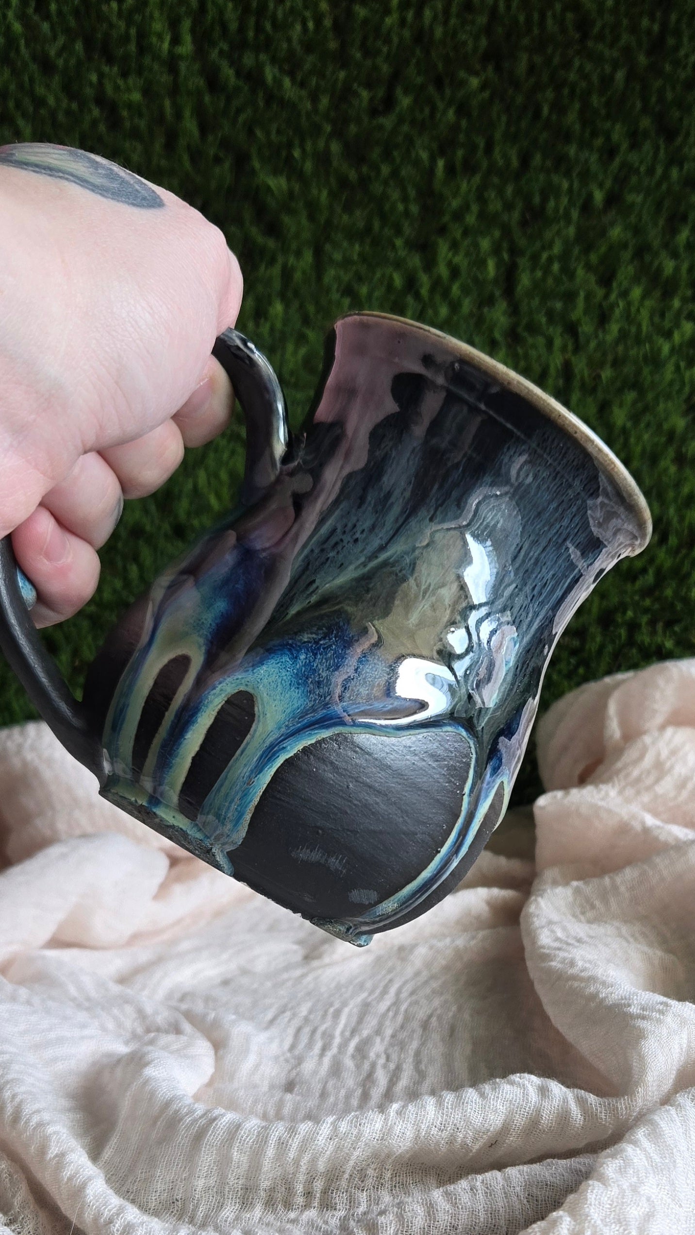 *Seconds* Medium Mug - Nocturne