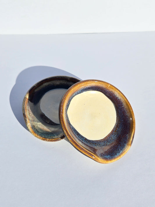 Spoon Rest in Oil Slick